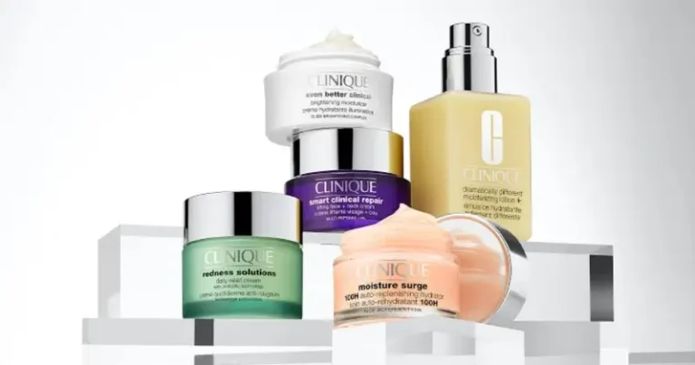 Clinique realiza agendamento de serviços de skincare e maquiagem gratuitos para clientes em lojas físicas