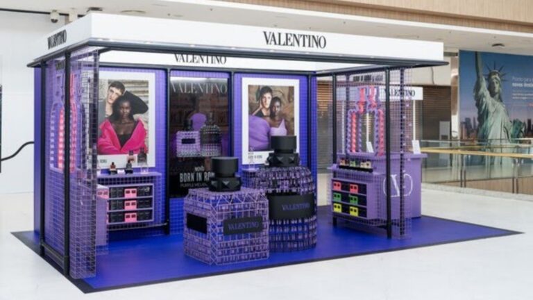 Valentino Beauty traz experiência sensorial com gelatos e brindes exclusivos da nova linha Born in Roma Purple Melancholia