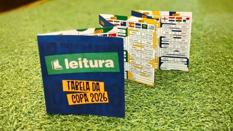 Torcedores resgatam tradição das tabelinhas da Copa e posts sobre distribuição gratuita nas livrarias Leitura viralizam na web