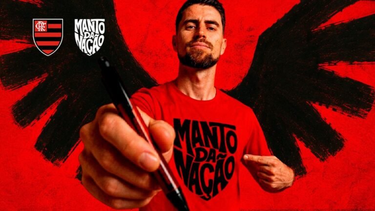 Manto da Nação: Flamengo lança concurso para torcida criar nova camisa do clube e premiará vencedor com R$ 10 mil